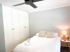 Peaceful Merewether Family Home